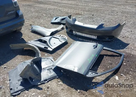 2007 Toyota Matrix из США, поврежденный, VIN 2T1KR32E37C653737